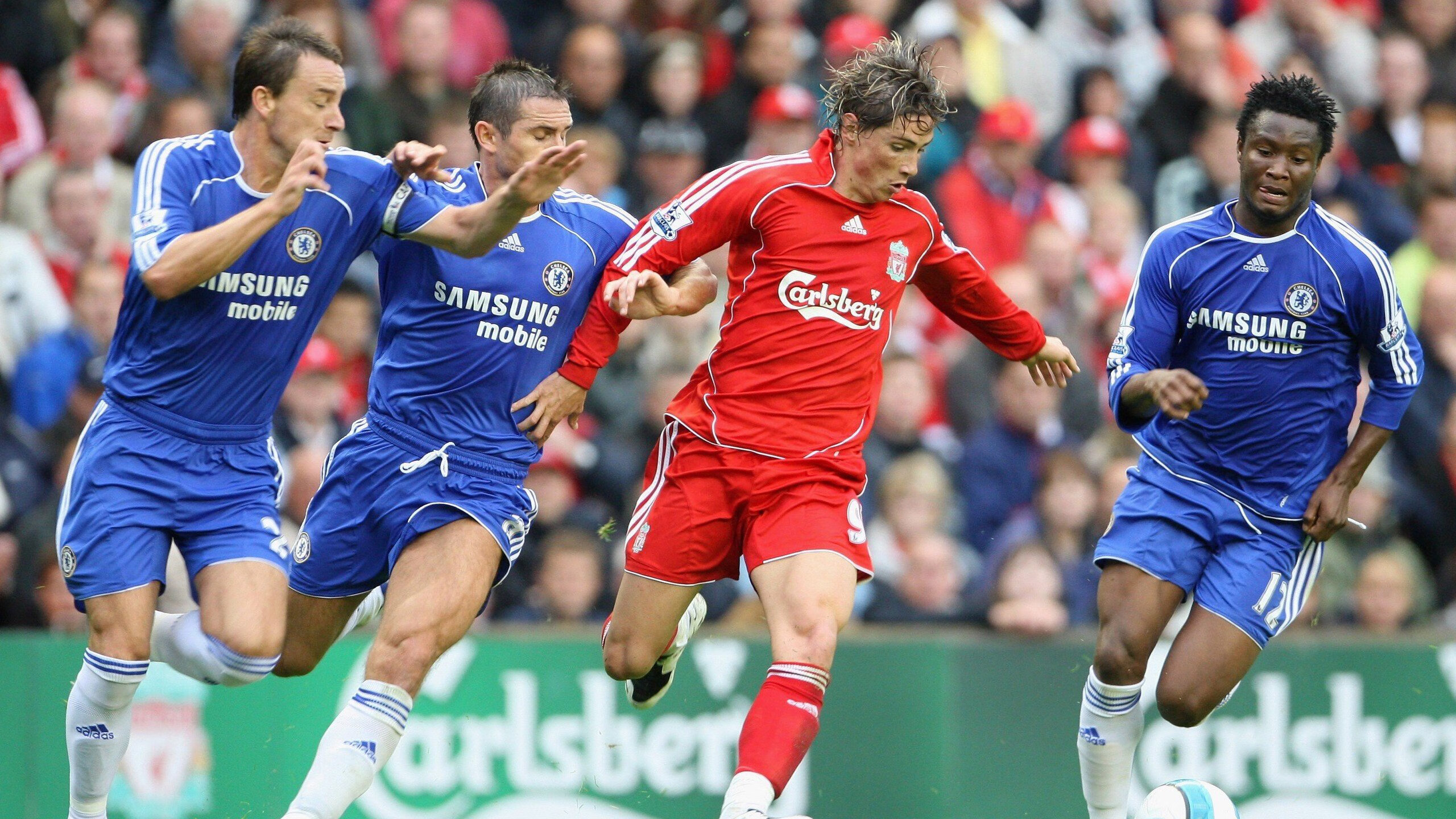 中国足球绿色场馆名片再升级,走在行业前列,绿色的足球队